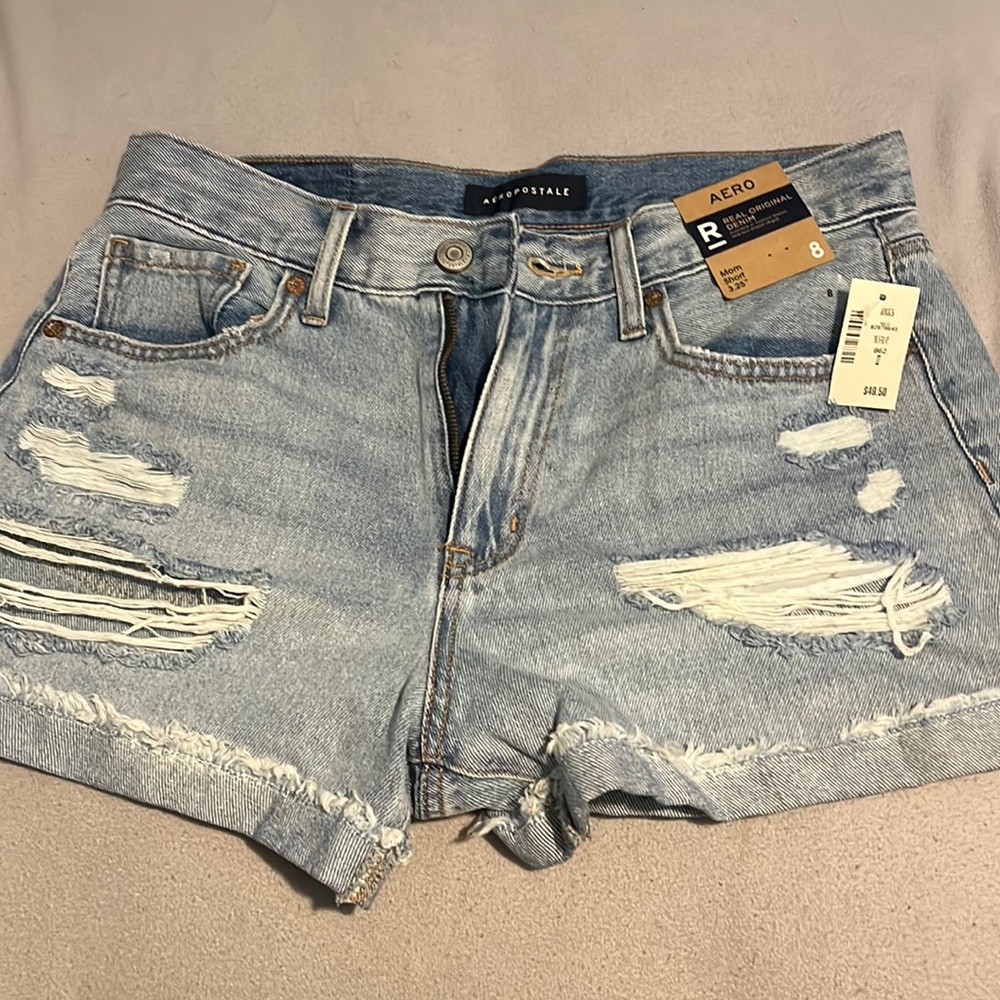 NEVER WORN, aero jean shorts